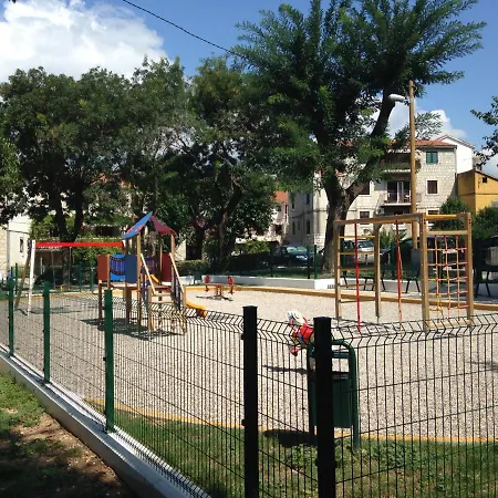 Centar 2 Private With Ensuite And Kitchenette Appartement Split