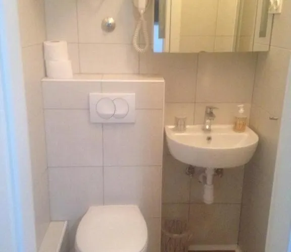 Centar 2 Private With Ensuite And Kitchenette *